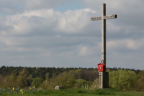 Gipfelkreuz am Hagelberg (Foto: Steffen Bohl)